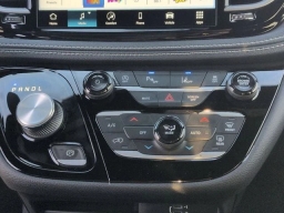 Chrysler Pacifica Select AWD 2026