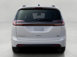 Chrysler Pacifica Select AWD 2026