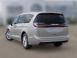 Chrysler Pacifica Select AWD 2026