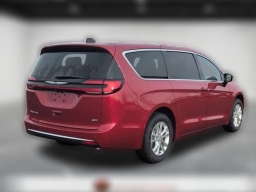 Chrysler Pacifica Select AWD 2026