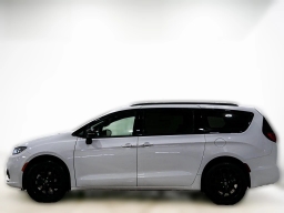 Chrysler Pacifica Limited AWD 2026