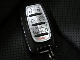 Chrysler Pacifica Limited AWD 2026