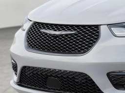 Chrysler Pacifica Limited AWD 2026