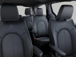 Chrysler Pacifica Limited AWD 2026