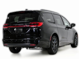 Chrysler Pacifica Limited AWD 2026