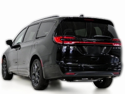 Chrysler Pacifica Limited AWD 2026