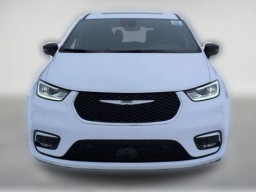 Chrysler Pacifica Limited AWD 2026