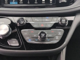 Chrysler Pacifica Limited AWD 2026