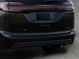 Chrysler Pacifica Limited AWD 2026