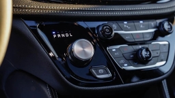 Chrysler Pacifica Limited AWD 2026