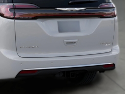 Chrysler Pacifica Limited AWD 2026