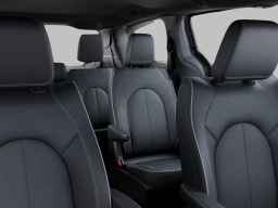 Chrysler Pacifica Limited AWD 2026