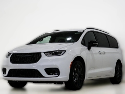 Chrysler Pacifica Limited AWD 2026