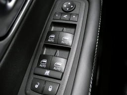 Chrysler Pacifica Limited AWD 2026