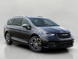 Chrysler Pacifica Pinnacle AWD 2026