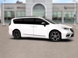 Chrysler Pacifica Pinnacle AWD 2026