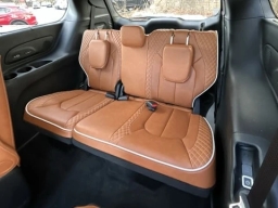 Chrysler Pacifica Pinnacle AWD 2026