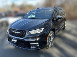 Chrysler Pacifica Pinnacle AWD 2026
