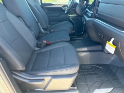 Chevrolet Silverado 1500 RST 2WD Crew Cab 147" 2026