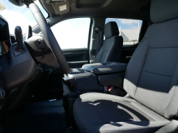 Chevrolet Silverado 1500 LT 4WD Crew Cab 147" 2026