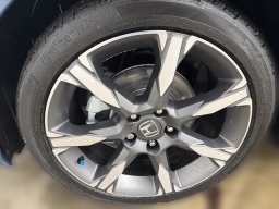 Honda Civic Sedan Hybrid Sport Touring CVT 2026