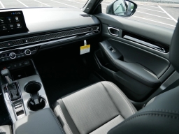 Honda Civic Sedan Hybrid Sport Touring CVT 2026