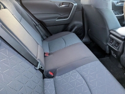 Toyota RAV4 XLE AWD (Natl) 2025