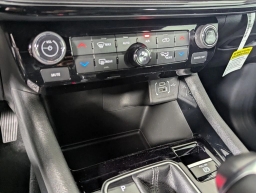 Jeep Compass Latitude Altitude 4x4 2026