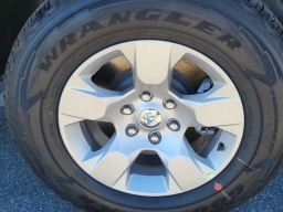 Ram 1500 Big Horn 4x2 Crew Cab 5'7" Box 2026