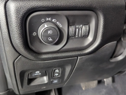 Ram 1500 Big Horn 4x2 Crew Cab 5'7" Box 2026