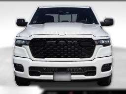 Ram 1500 Express 4x2 Crew Cab 5'7" Box 2026