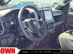 Ram 1500 Express 4x2 Crew Cab 5'7" Box 2026