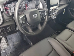 Ram 1500 Tradesman 4x2 Crew Cab 5'7" Box 2026