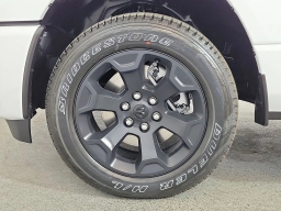 Ram 1500 Express 4x4 Crew Cab 5'7" Box 2026