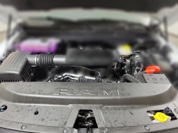 Ram 1500 Express 4x4 Crew Cab 5'7" Box 2026