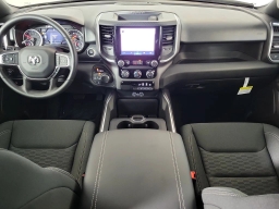 Ram 1500 Express 4x4 Crew Cab 5'7" Box 2026