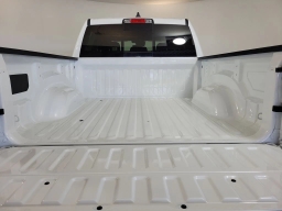 Ram 1500 Express 4x4 Crew Cab 5'7" Box 2026