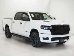 Ram 1500 Express 4x4 Crew Cab 5'7" Box 2026