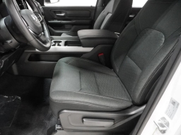 Ram 1500 Express 4x4 Crew Cab 5'7" Box 2026