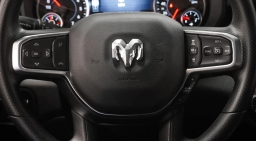 Ram 1500 Express 4x4 Crew Cab 5'7" Box 2026