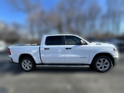 Ram 1500 Big Horn 4x4 Crew Cab 5'7" Box 2026