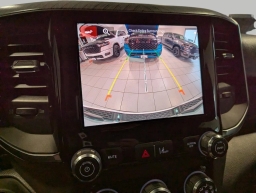 Ram 1500 Express 4x4 Crew Cab 5'7" Box 2026