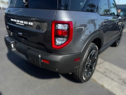 Ford Bronco Sport Outer Banks 4x4 2026