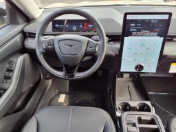 Ford Mustang Mach-E Select RWD 2026