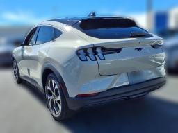 Ford Mustang Mach-E Select RWD 2026