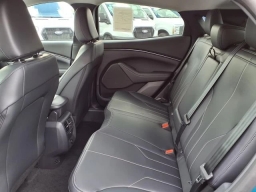 Ford Mustang Mach-E Select RWD 2026