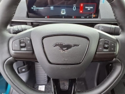 Ford Mustang Mach-E Select RWD 2026