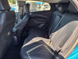 Ford Mustang Mach-E Select RWD 2026