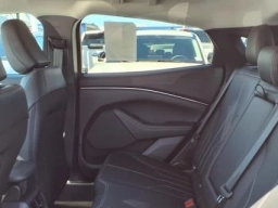 Ford Mustang Mach-E Select RWD 2026