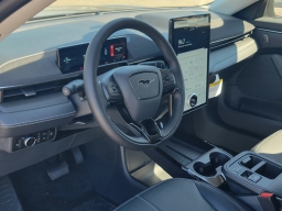 Ford Mustang Mach-E Select RWD 2026